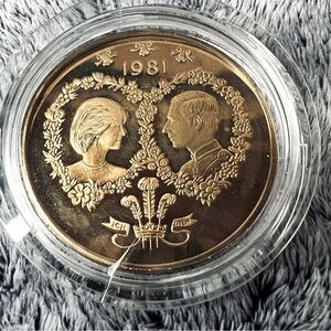 1981 Prince Charles & Lady Diana Royal Wedding Medal Gold-Plated Bronze